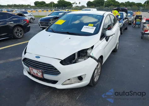 2015 Ford Fiesta Se из США, поврежденный, VIN 3FADP4BJ2FM223534